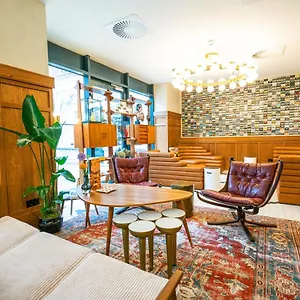 The Collector Hotell