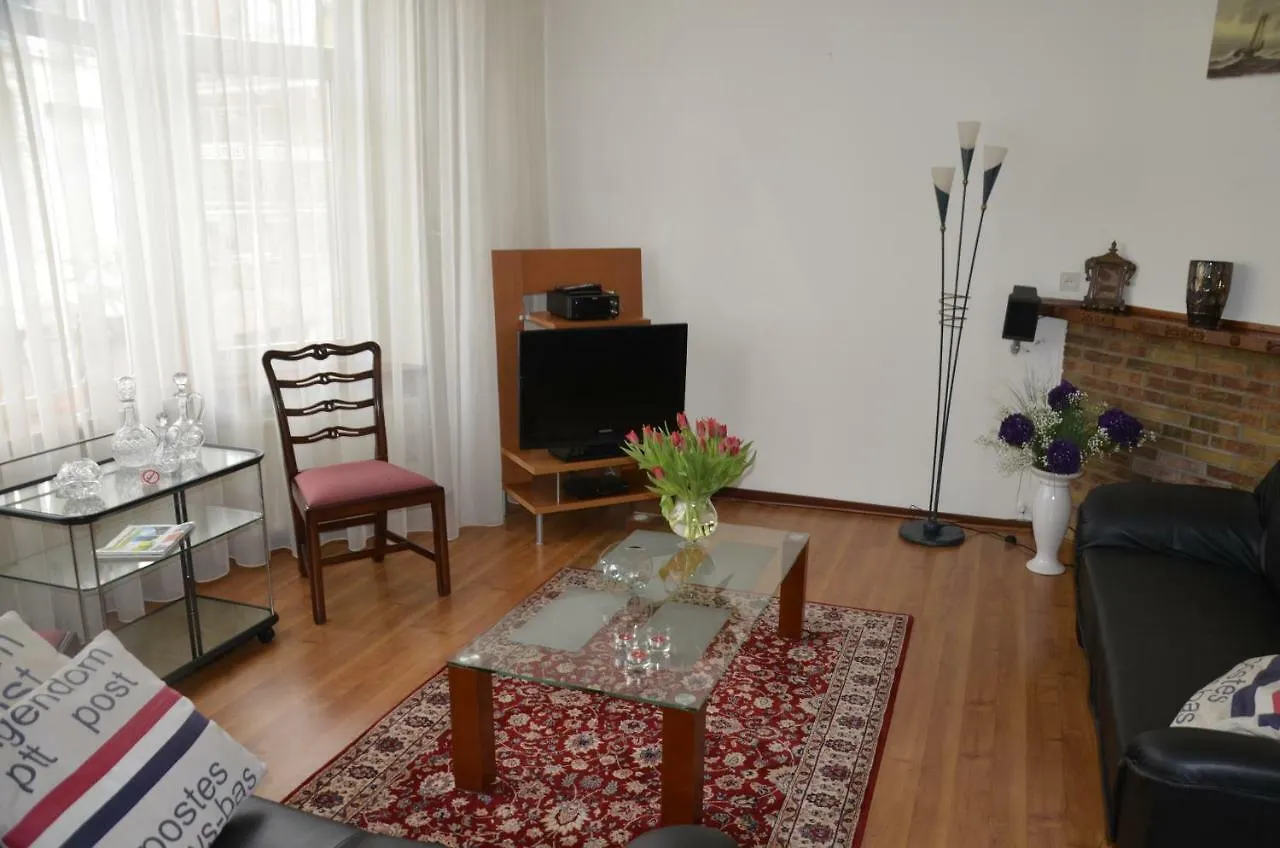 Royal Centrum The Hague Apartment